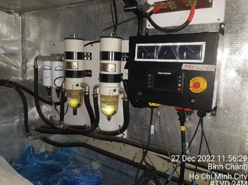 Kapal anak kapal untuk dijual