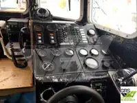 Kapal kerja untuk dijual