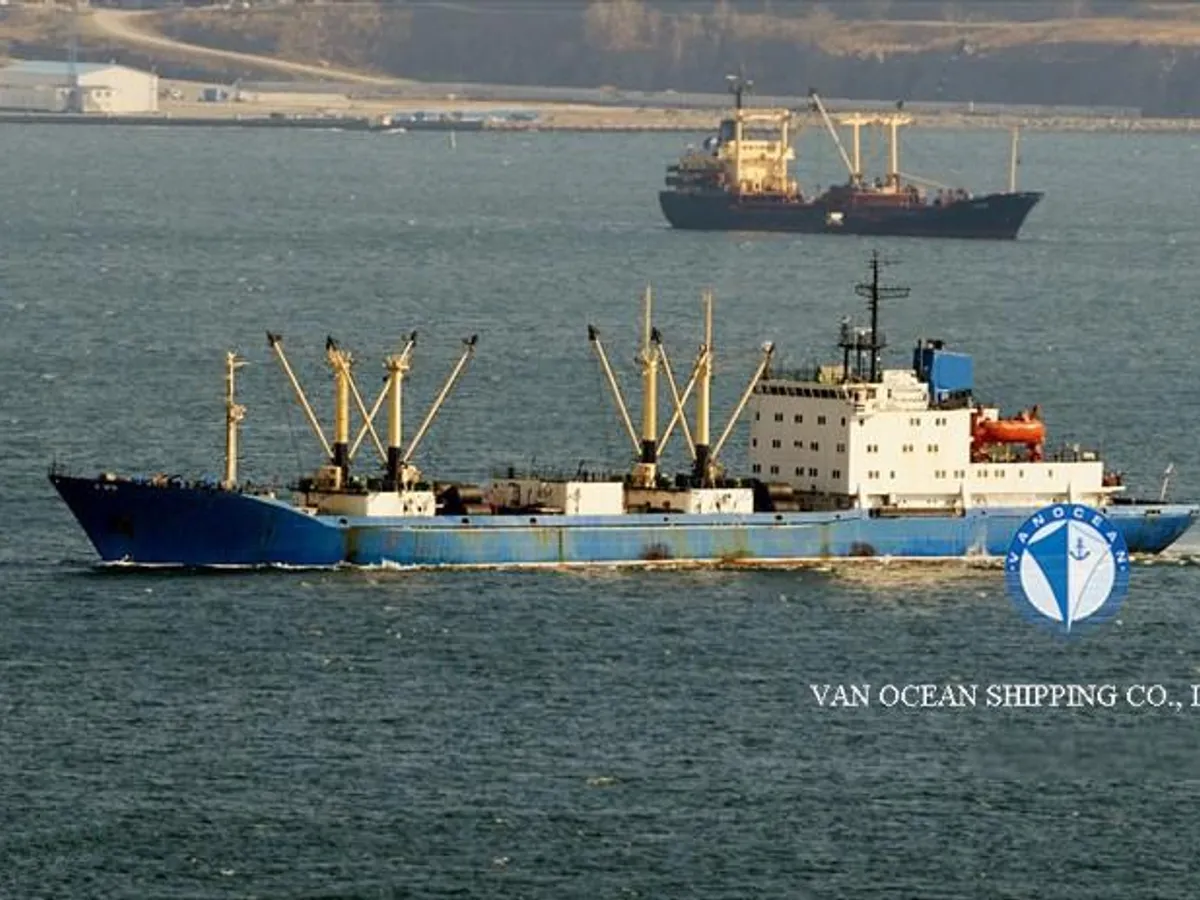 Kapal peti sejuk untuk dijual