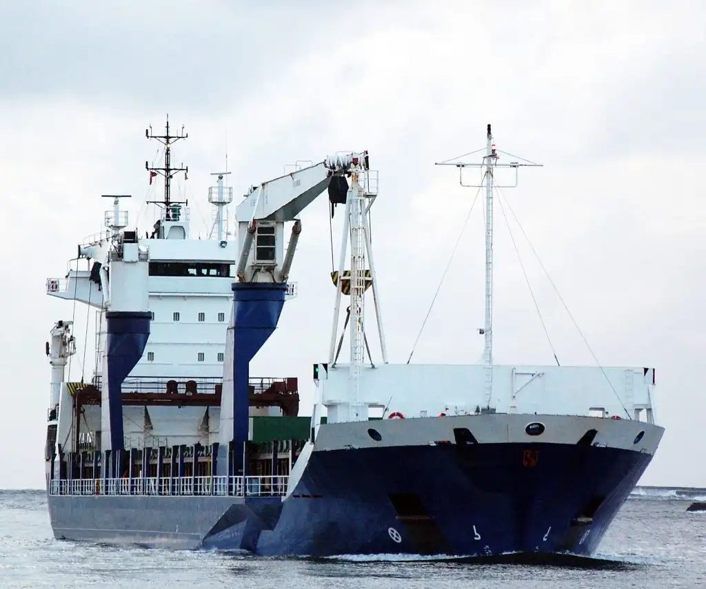 Kapal pengangkut pukal untuk dijual