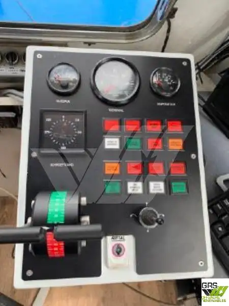 Kapal kerja untuk dijual