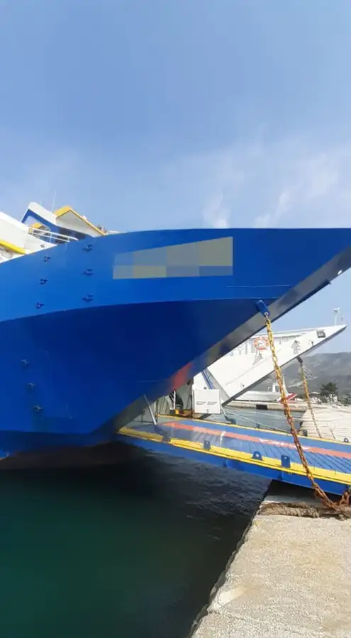 Kapal Ro-Ro untuk dijual