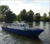 Kapal rondaan untuk dijual