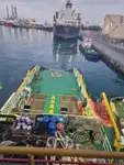 Kapal bekalan untuk dijual