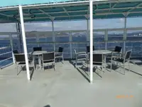 Kapal feri untuk dijual