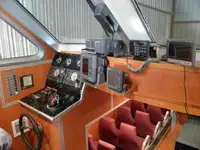 Kapal anak kapal untuk dijual