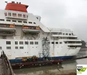 Kapal pelayaran untuk dijual