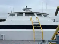 Kapal anak kapal untuk dijual