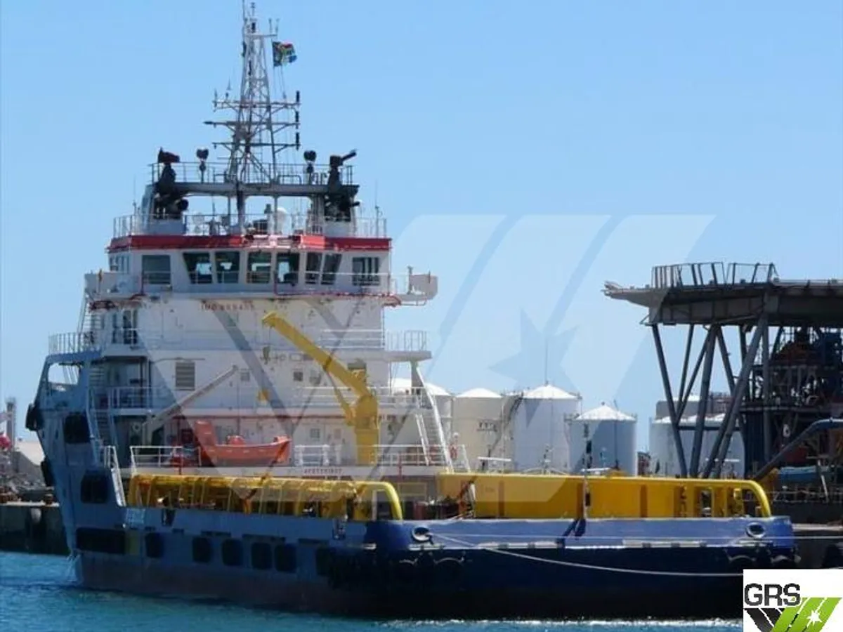 Kapal bekalan untuk dijual