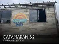 Katamaran untuk jualan