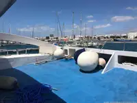 Kapal layar untuk dijual