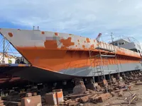 Kapal penumpang untuk dijual
