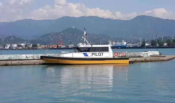 Kapal tunda untuk dijual