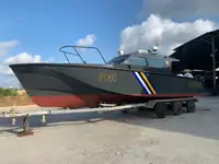 Kapal rondaan untuk dijual