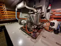 Kapal penyelamat untuk dijual