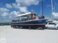 Kapal pelayaran untuk dijual