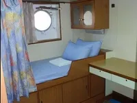 Kapal Bekal Pantas (FSV) untuk dijual