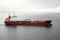 Oil/Chemical tanker untuk jualan