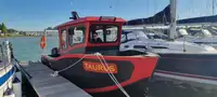 Kapal anak kapal untuk dijual