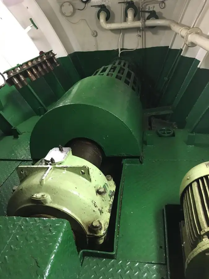 Kapal Bekal Pantas (FSV) untuk dijual