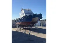 Kapal kerja untuk dijual