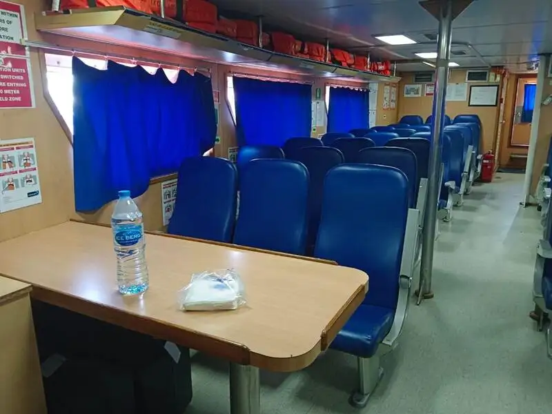 Kapal anak kapal untuk dijual