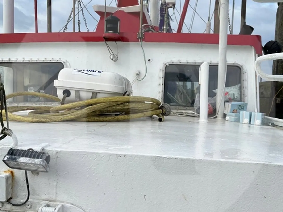 Kapal pukat tunda untuk dijual