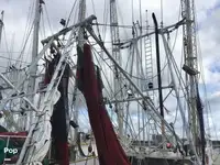 Kapal pukat untuk dijual