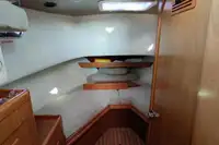 Kapal kerja untuk dijual