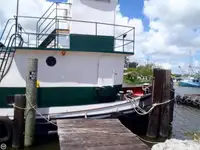 Kapal tunda untuk dijual