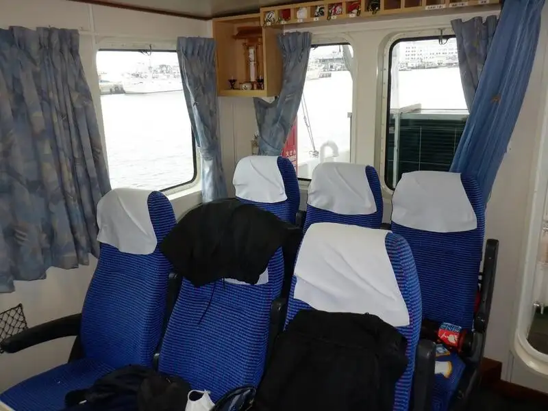 Kapal rondaan untuk dijual