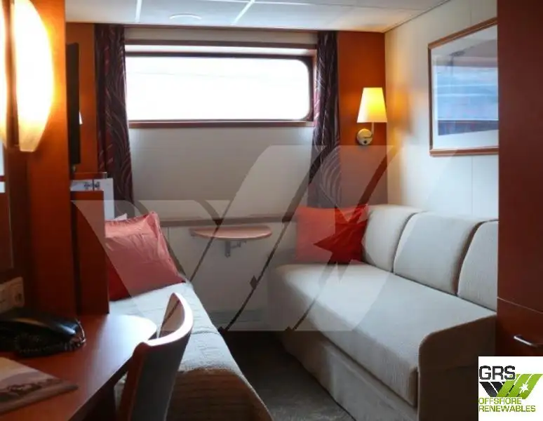 Kapal pelayaran untuk dijual