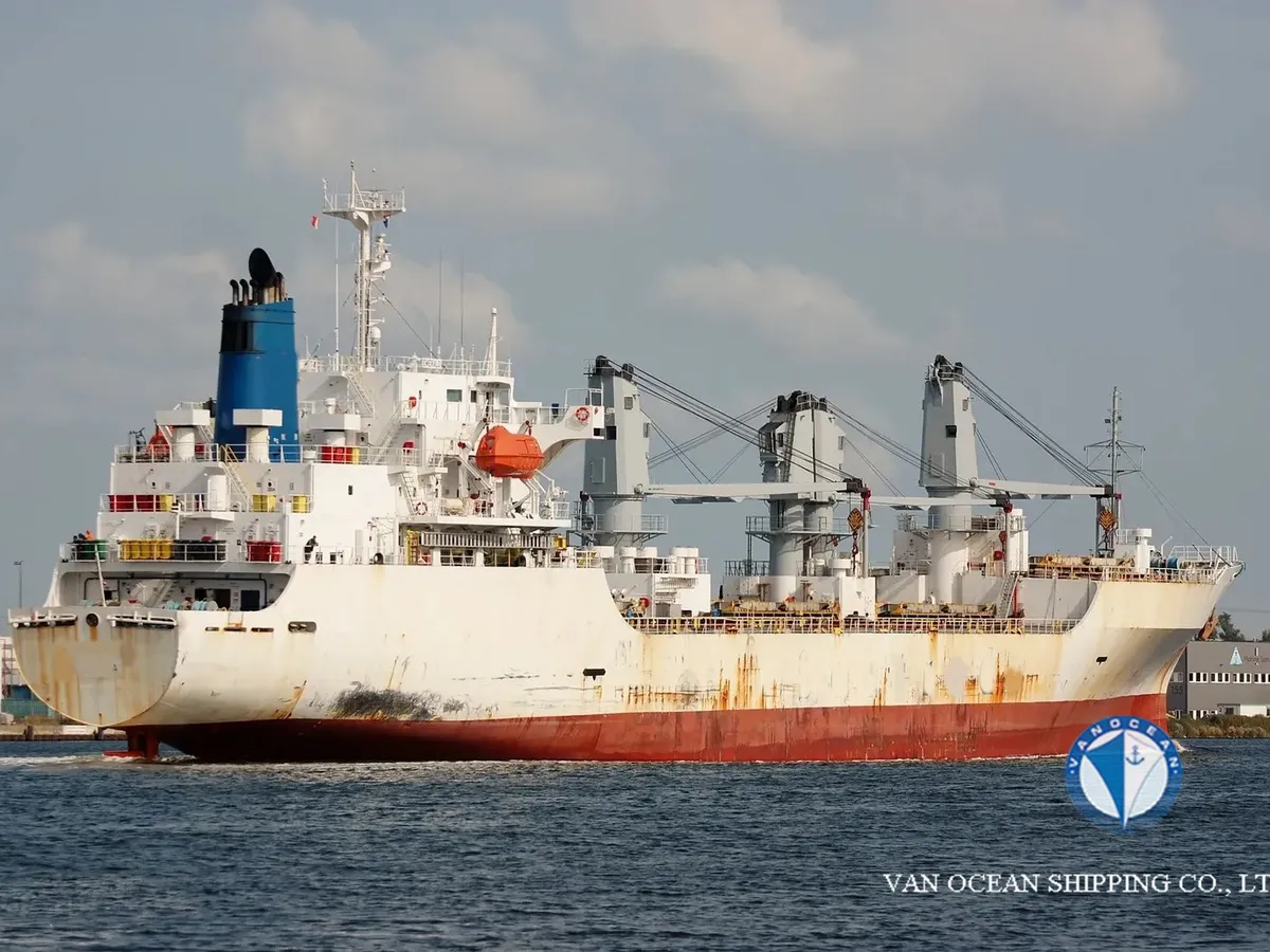 Kapal peti sejuk untuk dijual