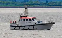 Kapal tinjauan untuk dijual