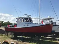 Kapal pemprosesan ikan untuk dijual