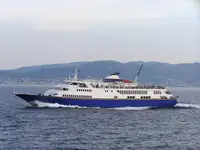 Kapal pelayaran untuk dijual