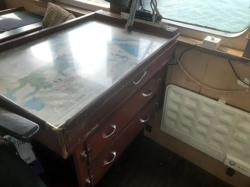 Kapal tunda untuk dijual