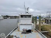 Kapal bekalan untuk dijual