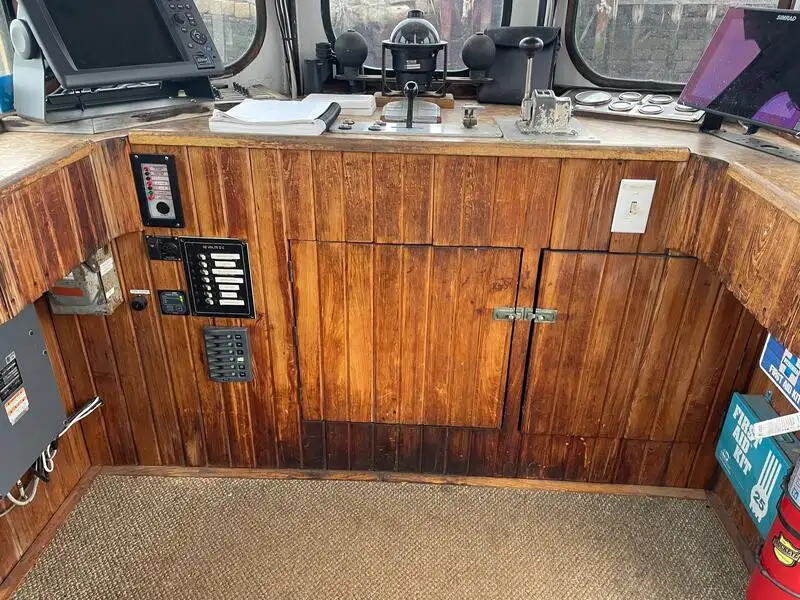 Kapal tunda untuk dijual