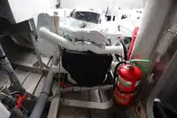 Kapal anak kapal untuk dijual