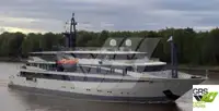Kapal pelayaran untuk dijual