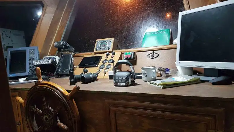 Kapal pukat untuk dijual