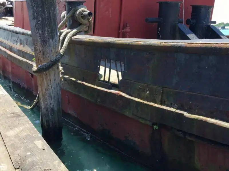 Kapal tunda untuk dijual