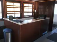 Kapal feri untuk dijual