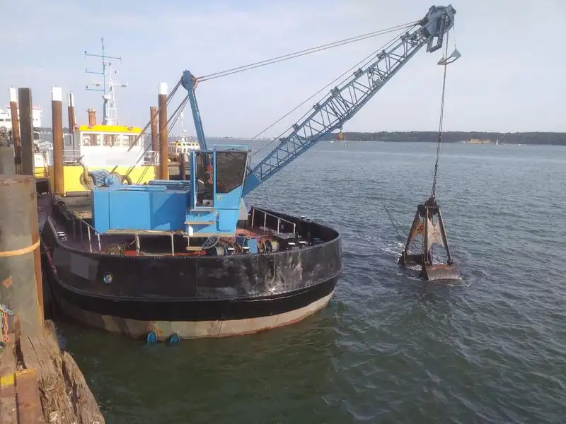 Kapal pengorek untuk dijual