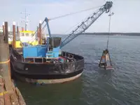 Kapal pengorek untuk dijual