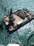 Kapal kren untuk dijual