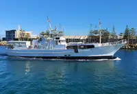 Kapal pukat untuk dijual