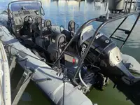 Kapal getah kaku untuk dijual