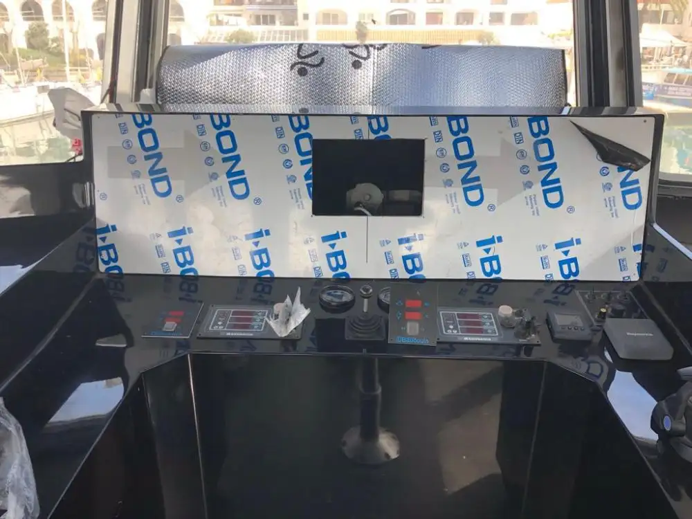 Kapal layar untuk dijual